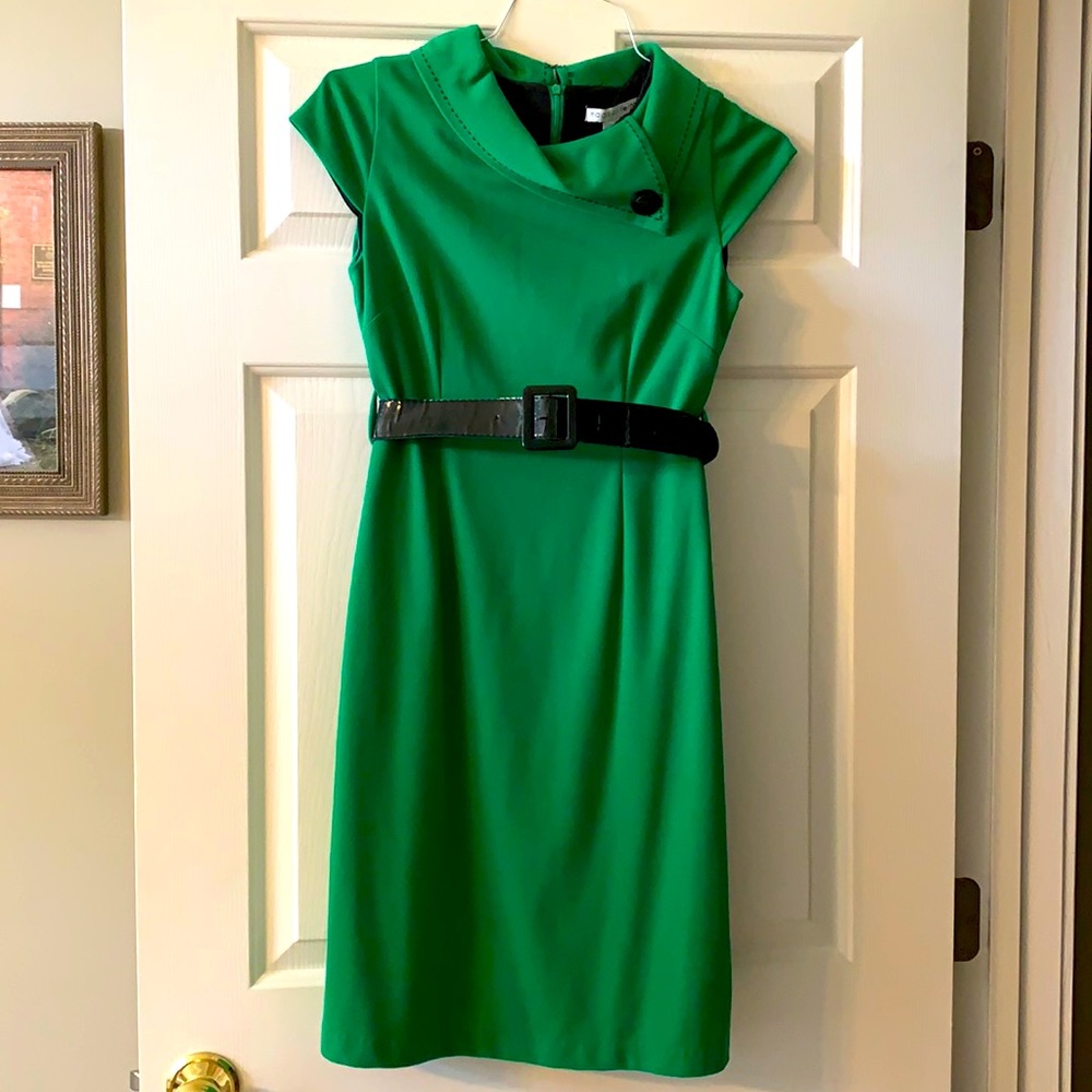 Green cap sleeve dress with belt